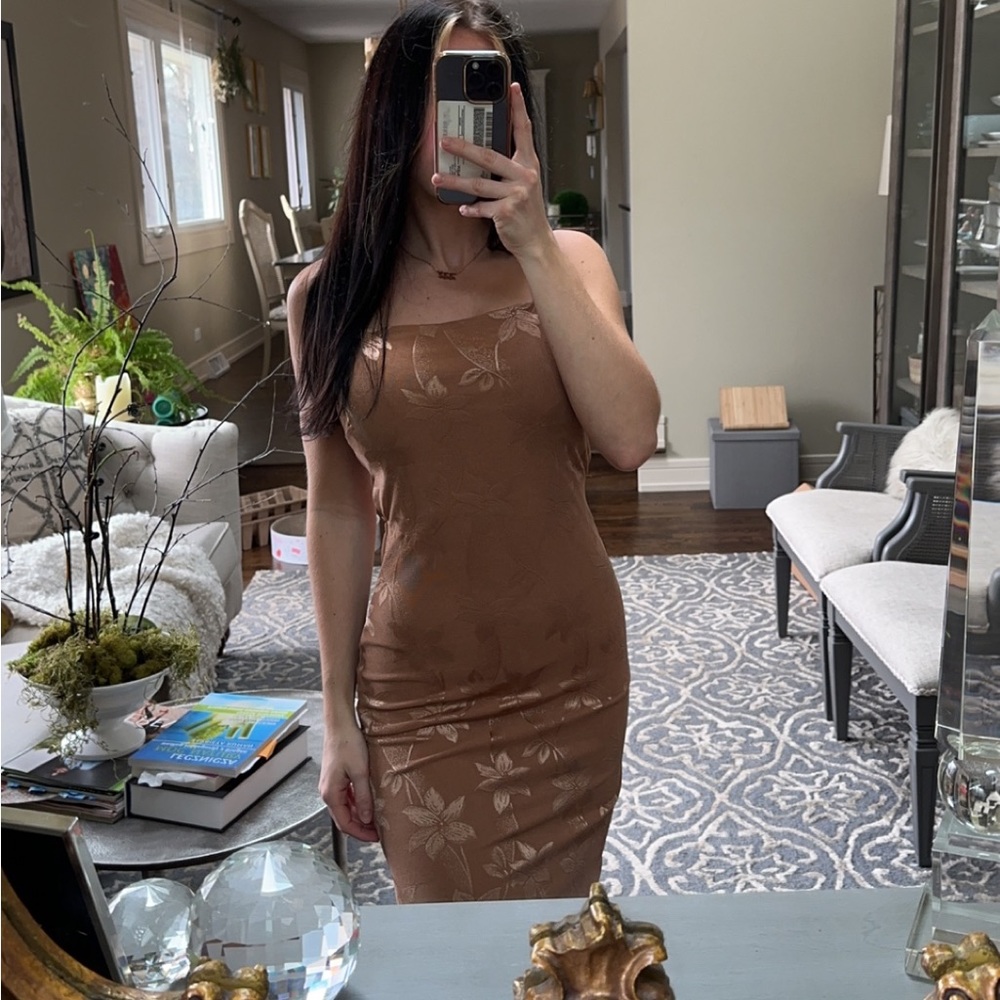 Windsor Bodycon backless dress